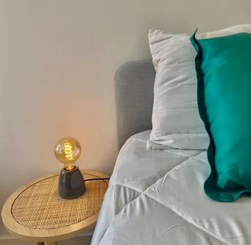 Padre Antonio Vieira Flat E - 2 Bedroom Near Campanha Train Station Oporto