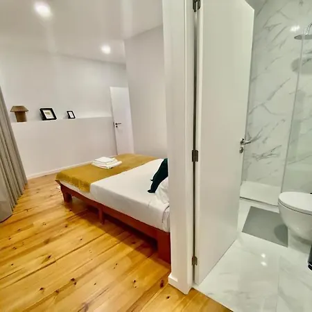 Padre Antonio Vieira Flat E - 2 Bedroom Near Campanha Train Station Apartament *